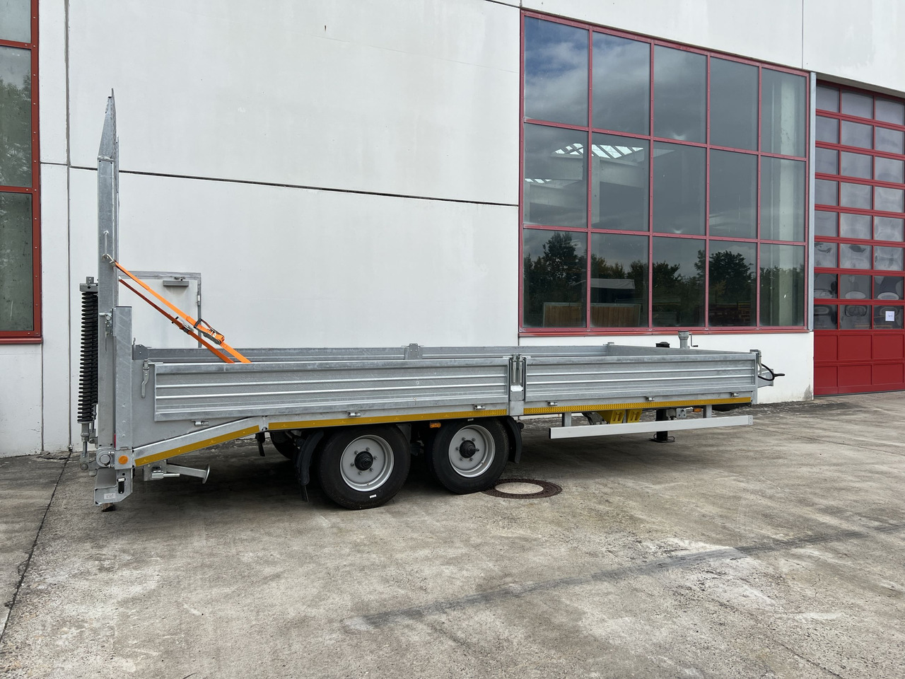 Möslein TT11 BR Neuer Tandemtieflader, breit Rampen - Remolque góndola rebajadas: foto 5 Möslein TT11 BR Neuer Tandemtieflader, breit Rampen - Remolque góndola rebajadas: foto 5