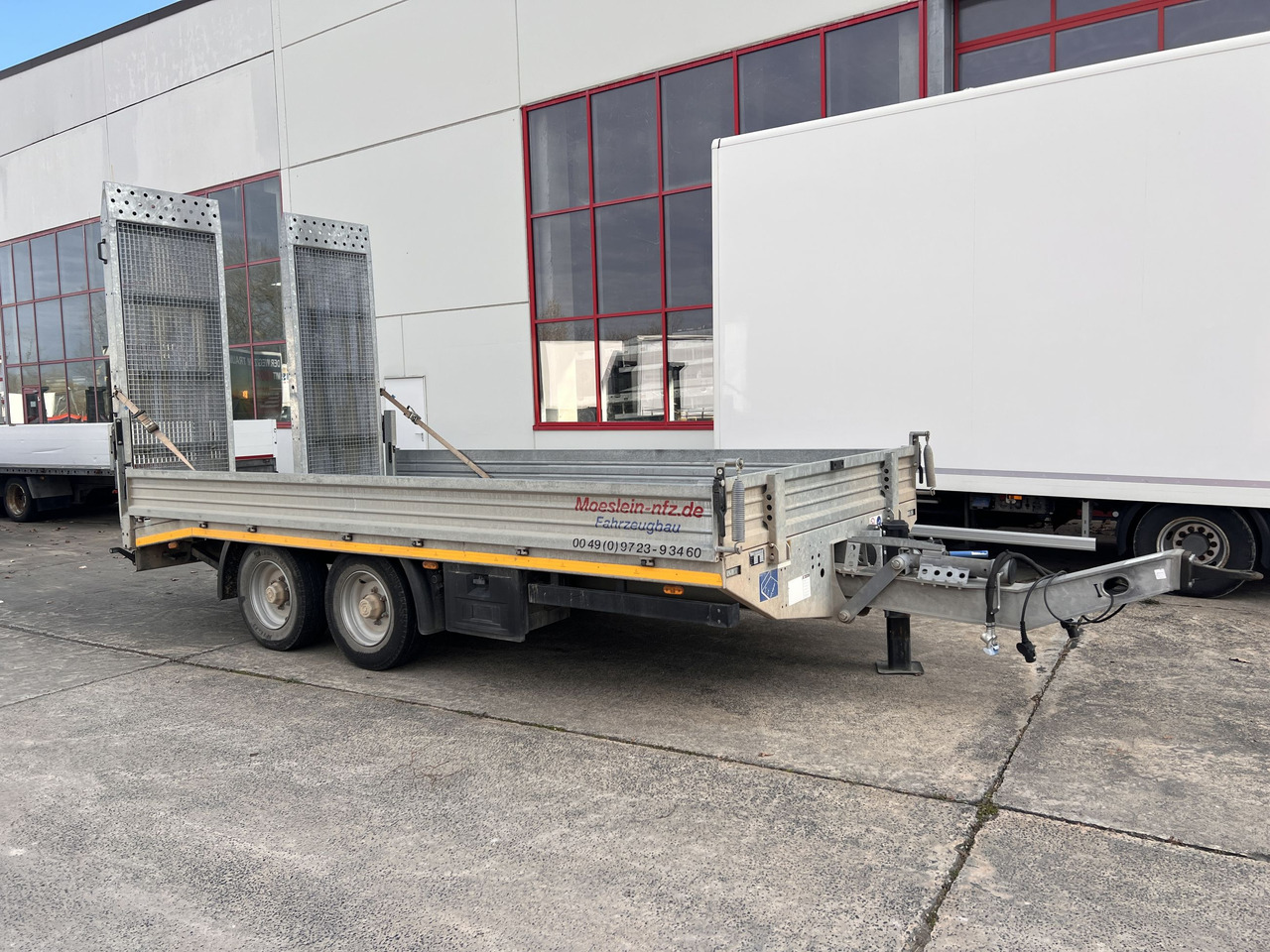 Remolque góndola rebajadas para transporte de equipos pesados Möslein TTS 11 Schwebheim  Tandemtieflader, Breite Rampen, Wenig Benutzt: foto 6