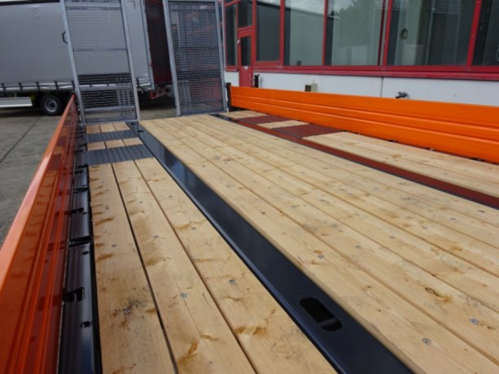 Möslein TTT 11-6,2 BR Orange Tandemtieflader mit breiten RampenNeufahrzeug - Remolque góndola rebajadas: foto 5 Möslein TTT 11-6,2 BR Orange Tandemtieflader mit breiten RampenNeufahrzeug - Remolque góndola rebajadas: foto 5