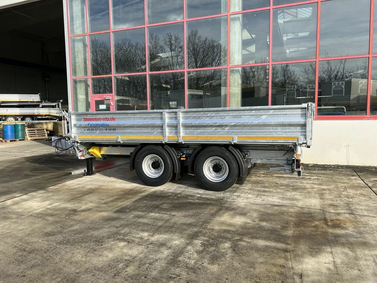 Möslein neuer 19 t Tandemkipper- Tieflader - Remolque volquete: foto 4 Möslein neuer 19 t Tandemkipper- Tieflader - Remolque volquete: foto 4