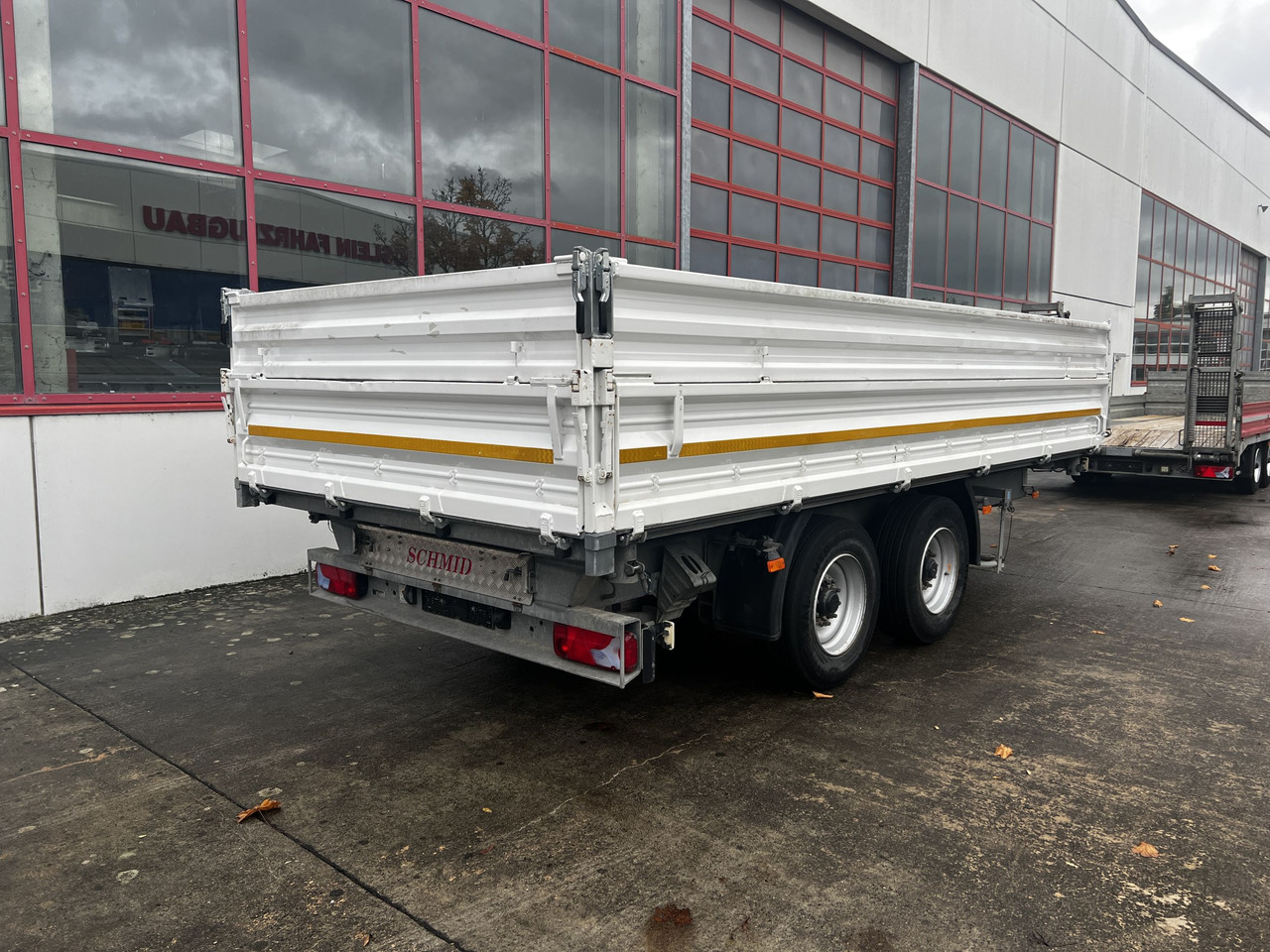 Schmid Fahrzeugbau DK 135 AR 13,5 t Tandemkipper mit Aufsatzbordwänden - Remolque volquete: foto 4 Schmid Fahrzeugbau DK 135 AR 13,5 t Tandemkipper mit Aufsatzbordwänden - Remolque volquete: foto 4