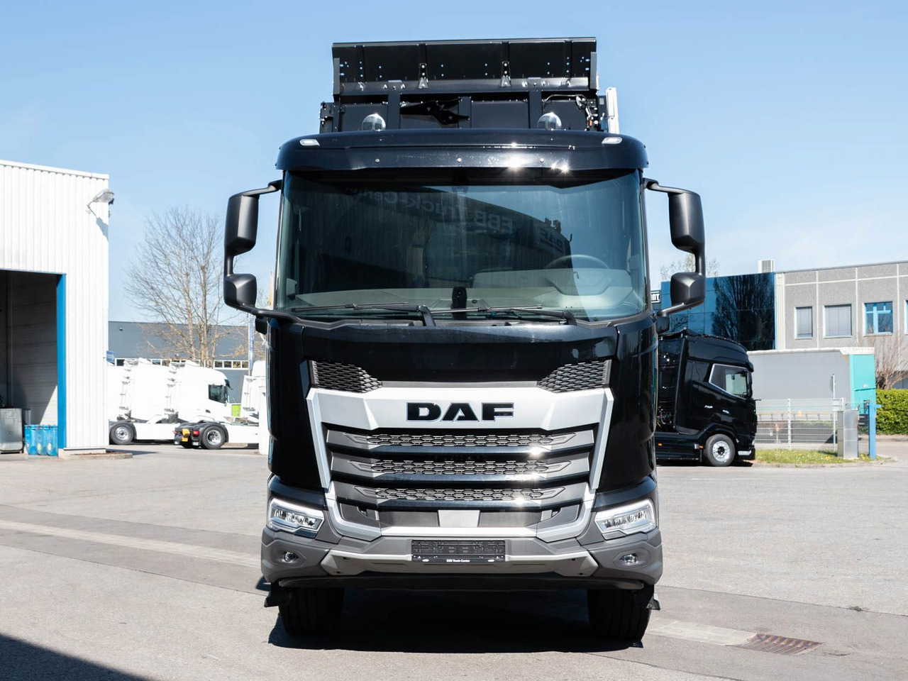 DAF FAT XFC 530 Meiller Trigenius D316 DAF FAT XFC 530 Meiller Trigenius D316 - Camión volquete: foto 2 DAF FAT XFC 530 Meiller Trigenius D316 DAF FAT XFC 530 Meiller Trigenius D316 - Camión volquete: foto 2
