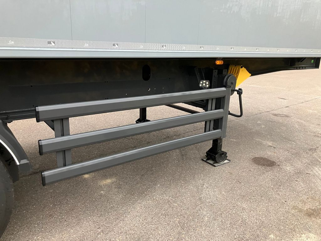 Semirremolque volquete nuevo Stas agroSTAR 51,8 Kippsattelauflieger Stas agroSTAR 51,8 Kippsattelauflieger: foto 10 Semirremolque volquete nuevo Stas agroSTAR 51,8 Kippsattelauflieger Stas agroSTAR 51,8 Kippsattelauflieger: foto 10