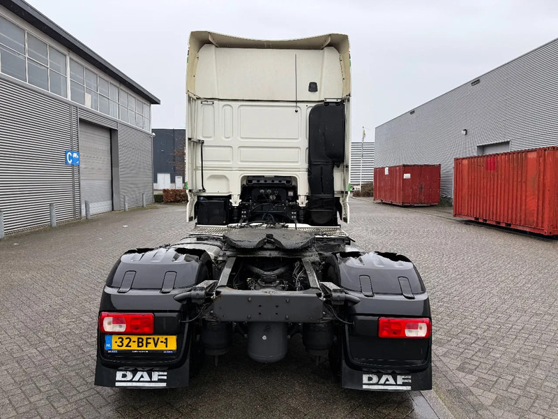 DAF XF 440 superspacecab 2015 - Cabeza tractora: foto 4 DAF XF 440 superspacecab 2015 - Cabeza tractora: foto 4