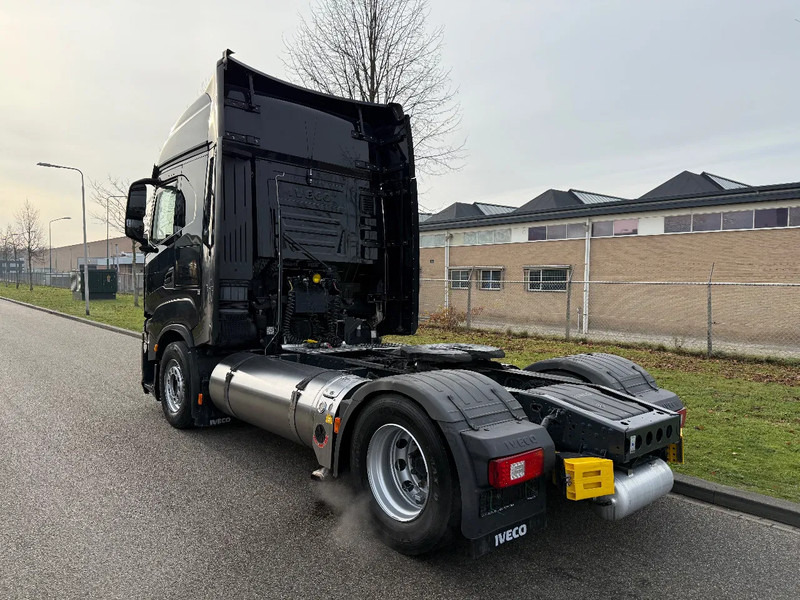 Iveco S-WAY 460 2021 retarder - Cabeza tractora: foto 5 Iveco S-WAY 460 2021 retarder - Cabeza tractora: foto 5