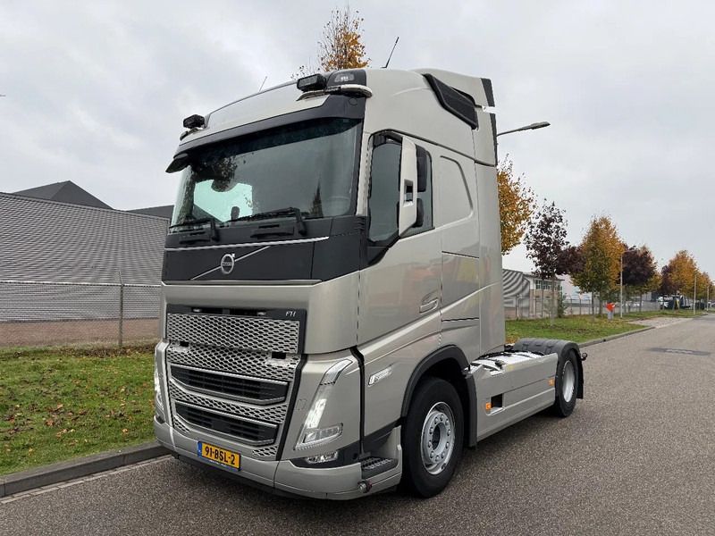 Volvo FH 460 2022 only 406.000 km !!! - Cabeza tractora: foto 1 Volvo FH 460 2022 only 406.000 km !!! - Cabeza tractora: foto 1