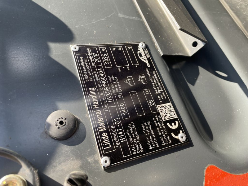 Linde H 14 EVO H 14 EVO 2017 mast 620 cm !!! - Carretilla elevadora: foto 4 Linde H 14 EVO H 14 EVO 2017 mast 620 cm !!! - Carretilla elevadora: foto 4