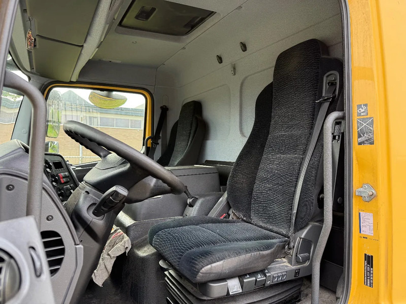 Camión chasis Mercedes-Benz Atego 1318 L: foto 8 Camión chasis Mercedes-Benz Atego 1318 L: foto 8