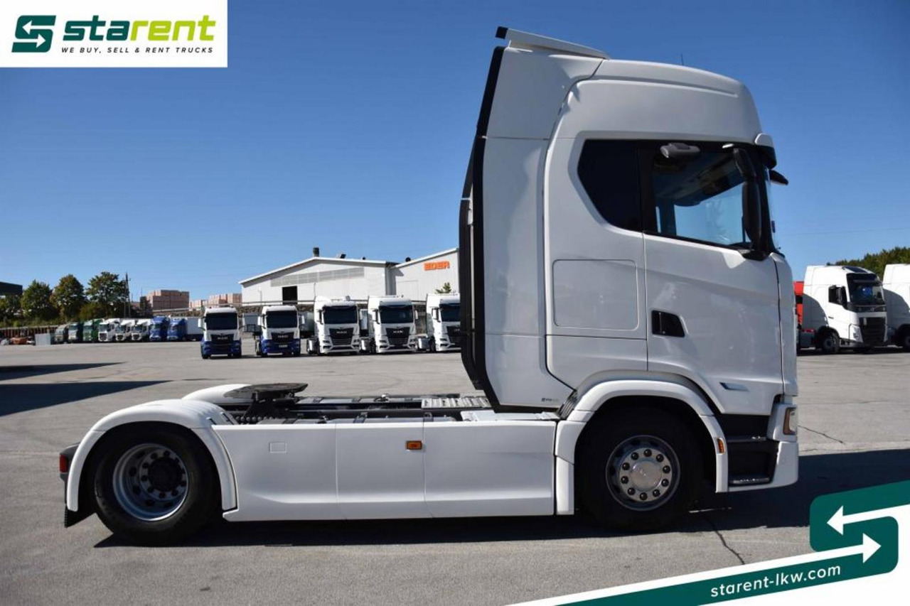 Scania S560 Retarder Navi LED-Lichter Ledersitze ACC - Cabeza tractora: foto 4 Scania S560 Retarder Navi LED-Lichter Ledersitze ACC - Cabeza tractora: foto 4