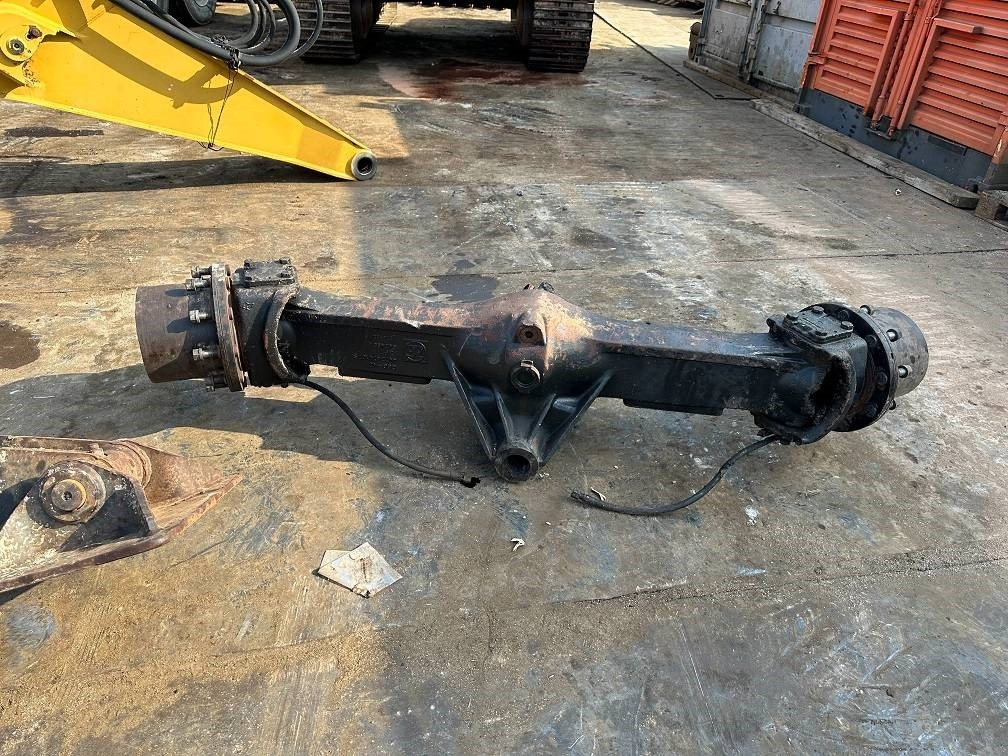 CAT 214 B FT axel zf 4472074023 - Excavadora de ruedas: foto 3 CAT 214 B FT axel zf 4472074023 - Excavadora de ruedas: foto 3