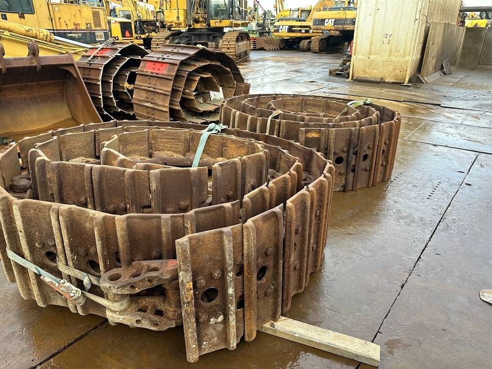 Hitachi ZX 870 tracks  - Oruga para Maquinaria de construcción: foto 1 Hitachi ZX 870 tracks  - Oruga para Maquinaria de construcción: foto 1