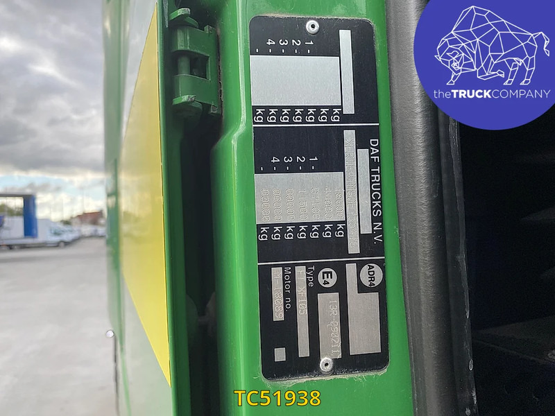 Cabeza tractora DAF XF 105 510: foto 10