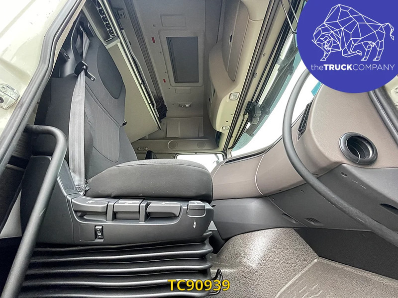 DAF XF 480 - Cabeza tractora: foto 2 DAF XF 480 - Cabeza tractora: foto 2