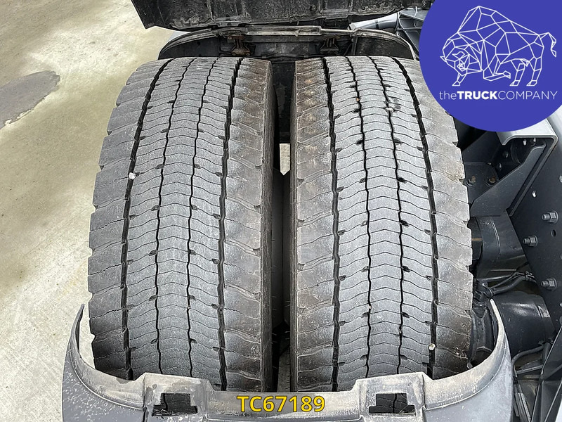 Cabeza tractora DAF XF 480: foto 15