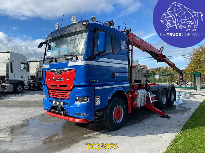 MAN TGX 33.640 + PALFINGER EPSILON CRANE S300L83 - Cabeza tractora: foto 1 MAN TGX 33.640 + PALFINGER EPSILON CRANE S300L83 - Cabeza tractora: foto 1