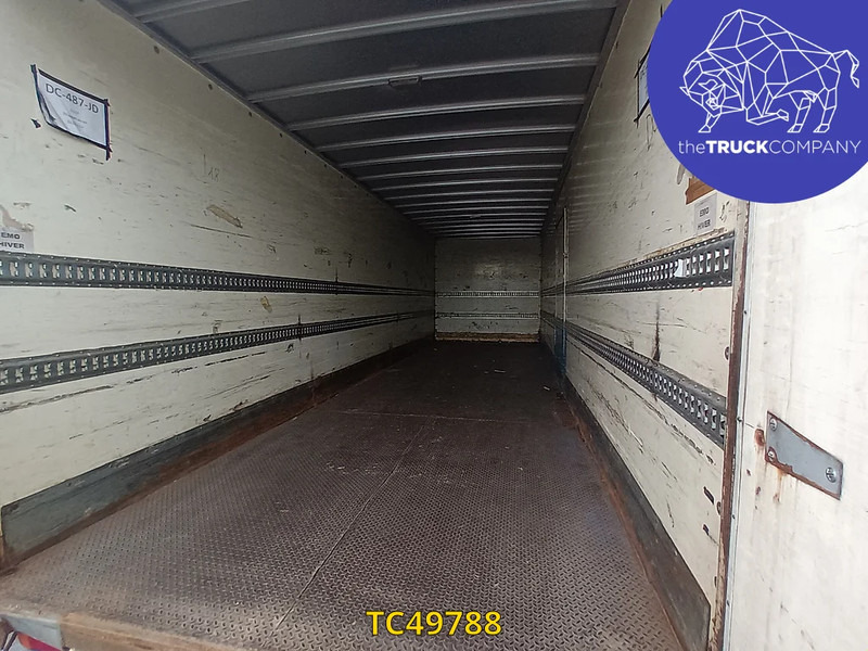 Camión caja cerrada DAF LF 55 250: foto 12