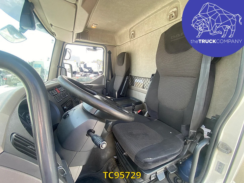 DAF LF Euro6 230 - Camión caja cerrada: foto 5 DAF LF Euro6 230 - Camión caja cerrada: foto 5