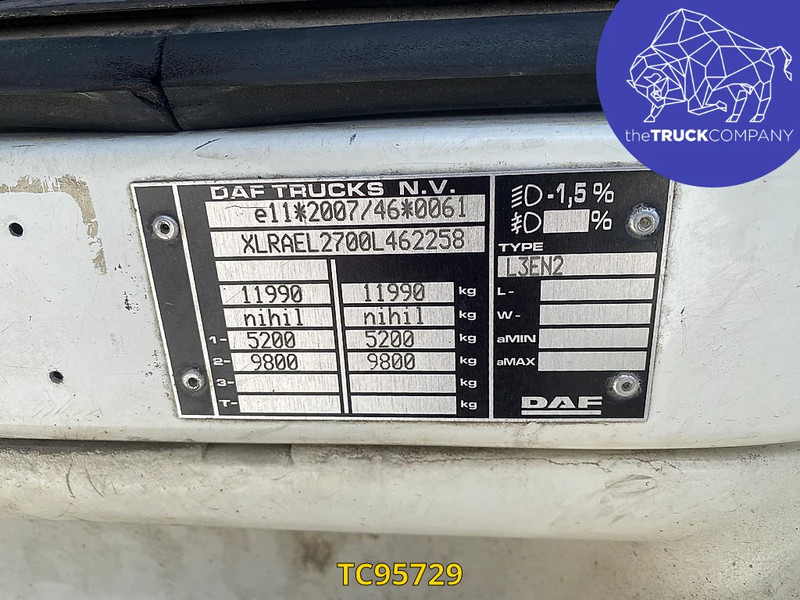 DAF LF Euro6 230 - Camión caja cerrada: foto 3 DAF LF Euro6 230 - Camión caja cerrada: foto 3