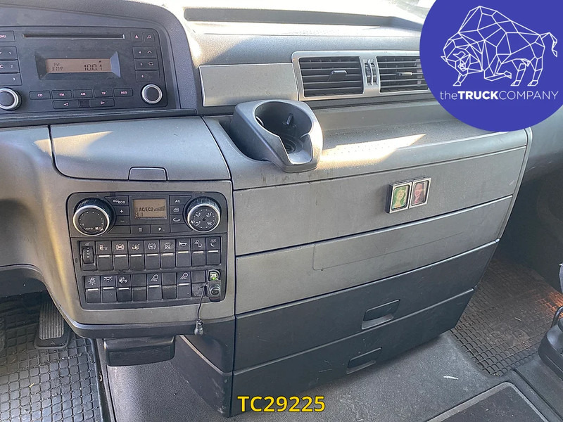 MAN TGX 440 - Camión caja abierta: foto 3 MAN TGX 440 - Camión caja abierta: foto 3