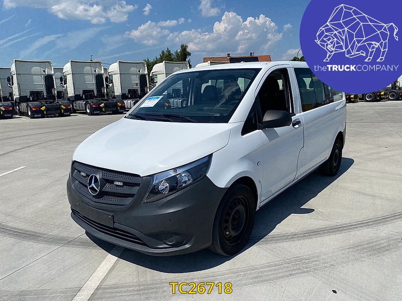 Mercedes-Benz Vito 114 CDI MINIBUS 9 SEATS - Minibús, Furgoneta de pasajeros: foto 1 Mercedes-Benz Vito 114 CDI MINIBUS 9 SEATS - Minibús, Furgoneta de pasajeros: foto 1