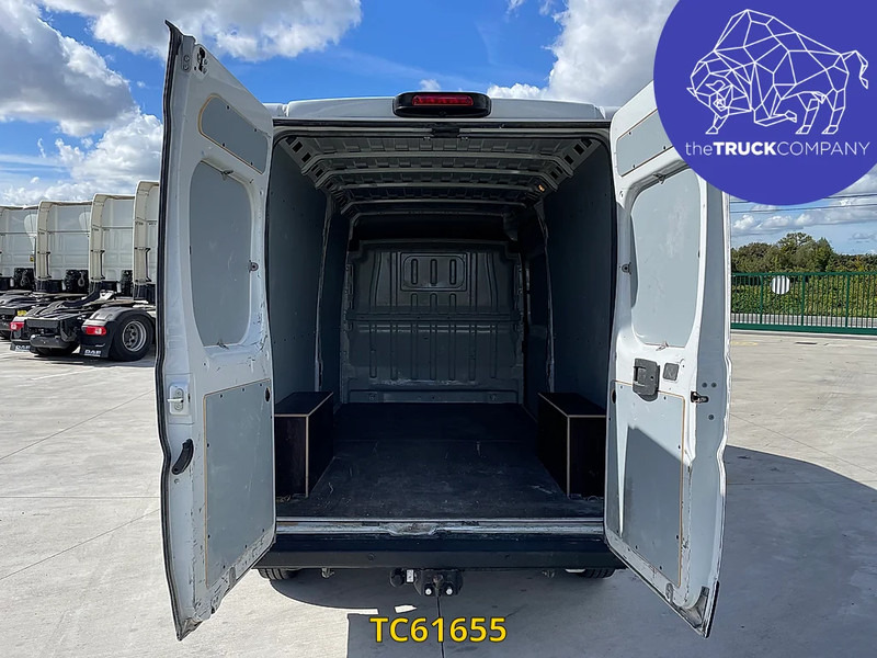 Furgón Peugeot Boxer 435 L3 H2 2.2 Blue HDI: foto 6 Furgón Peugeot Boxer 435 L3 H2 2.2 Blue HDI: foto 6