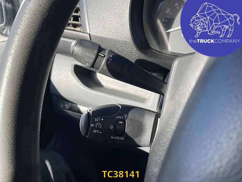 Arrendamiento de Peugeot Expert 2l 120cv Peugeot Expert 2l 120cv: foto 18 Arrendamiento de Peugeot Expert 2l 120cv Peugeot Expert 2l 120cv: foto 18