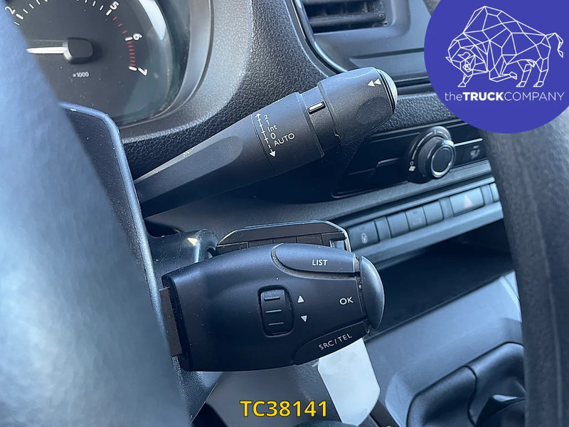 Arrendamiento de Peugeot Expert 2l 120cv Peugeot Expert 2l 120cv: foto 19 Arrendamiento de Peugeot Expert 2l 120cv Peugeot Expert 2l 120cv: foto 19