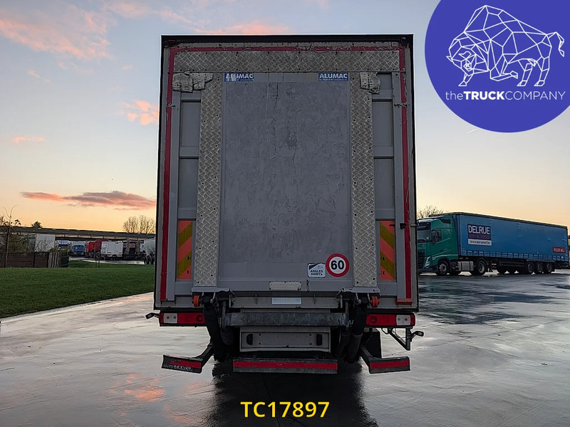 Renault Premium 280 - Camión caja cerrada: foto 3 Renault Premium 280 - Camión caja cerrada: foto 3