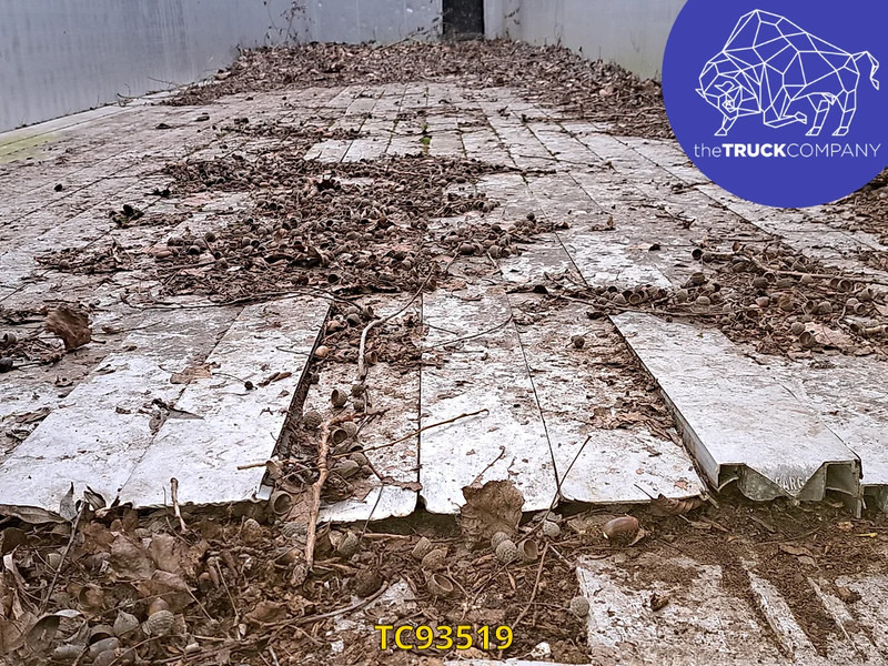 Schwarzmüller Walking floor - Semirremolque caja cerrada: foto 4 Schwarzmüller Walking floor - Semirremolque caja cerrada: foto 4