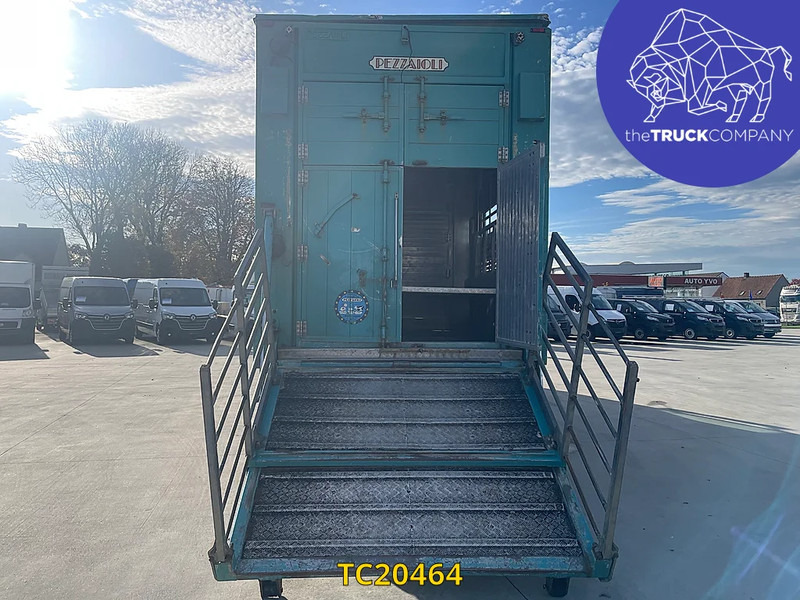 Volvo FH 480 - Camión transporte de ganado: foto 3 Volvo FH 480 - Camión transporte de ganado: foto 3