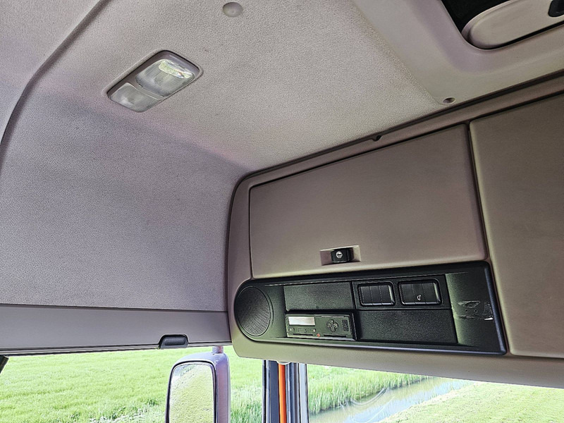 Arrendamiento de DAF XF 450 SPACECAB 2X TANK DAF XF 450 SPACECAB 2X TANK: foto 10