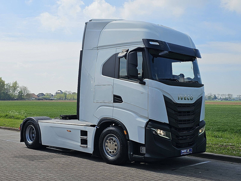 Iveco S-WAY AS440S48 NAVI FRIDGE SKIRTS - Cabeza tractora: foto 5 Iveco S-WAY AS440S48 NAVI FRIDGE SKIRTS - Cabeza tractora: foto 5