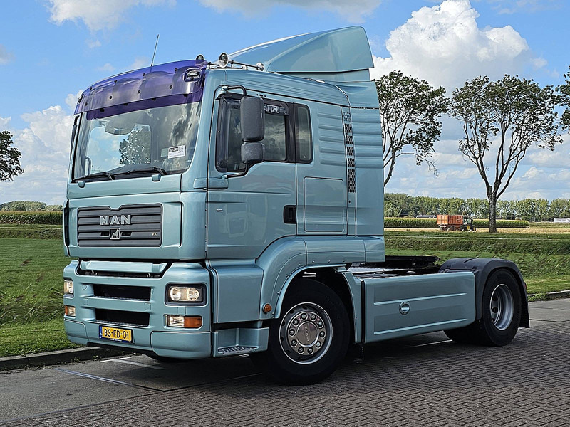 MAN 18.350 TGA NL-TRUCK L-CAB BED - Cabeza tractora: foto 2 MAN 18.350 TGA NL-TRUCK L-CAB BED - Cabeza tractora: foto 2