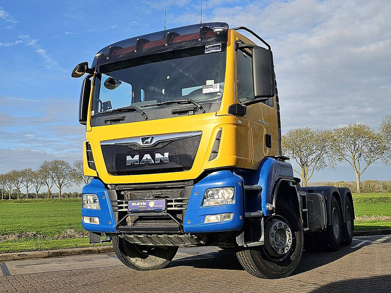 MAN 26.430 TGS kipphydr - Cabeza tractora: foto 1 MAN 26.430 TGS kipphydr - Cabeza tractora: foto 1