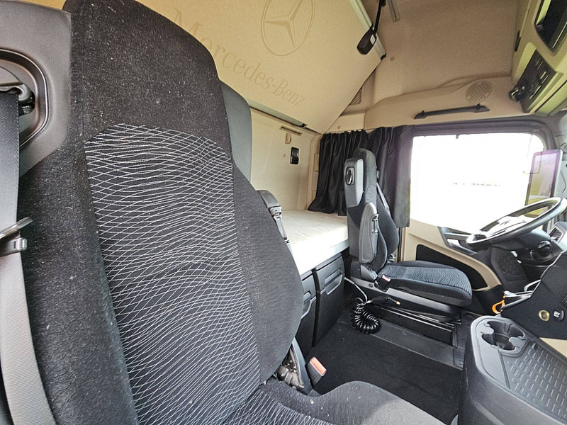 Arrendamiento de Mercedes-Benz ACTROS 1845 LS NR MP5 GIGASP. RET. Mercedes-Benz ACTROS 1845 LS NR MP5 GIGASP. RET.: foto 17