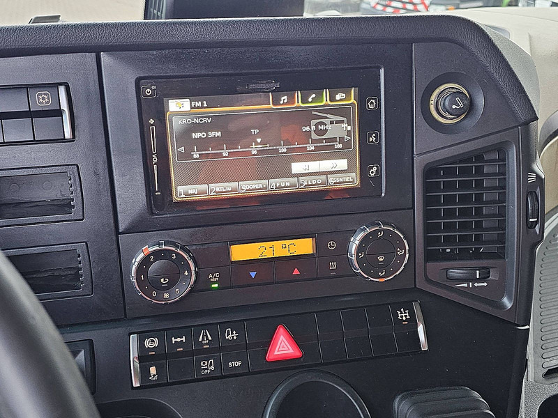 Cabeza tractora Mercedes-Benz ACTROS 1845 LS Tipper hydr: foto 12 Cabeza tractora Mercedes-Benz ACTROS 1845 LS Tipper hydr: foto 12