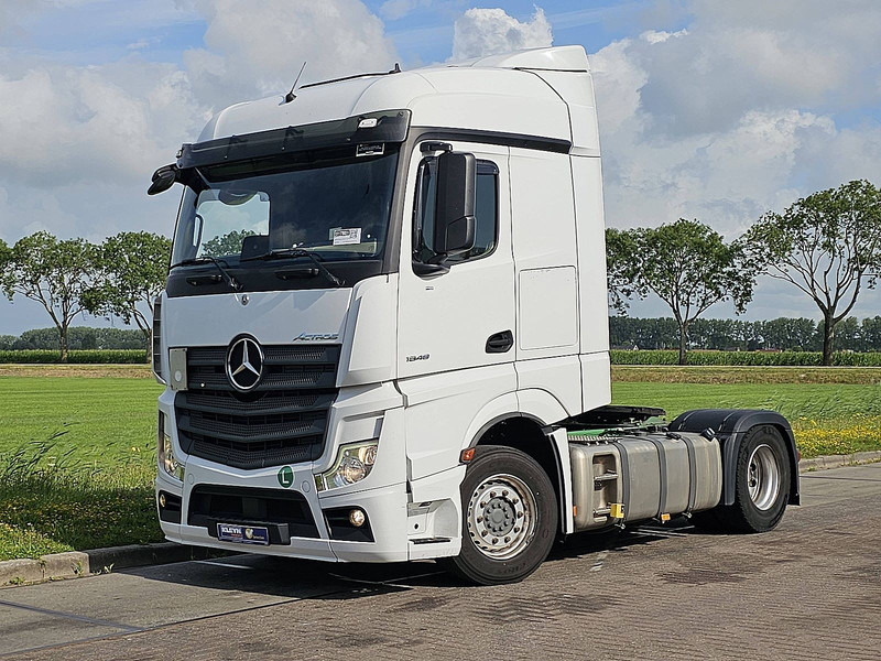 Mercedes-Benz ACTROS 1848 LS STR.SP. RET. 2X TANK - Cabeza tractora: foto 2 Mercedes-Benz ACTROS 1848 LS STR.SP. RET. 2X TANK - Cabeza tractora: foto 2