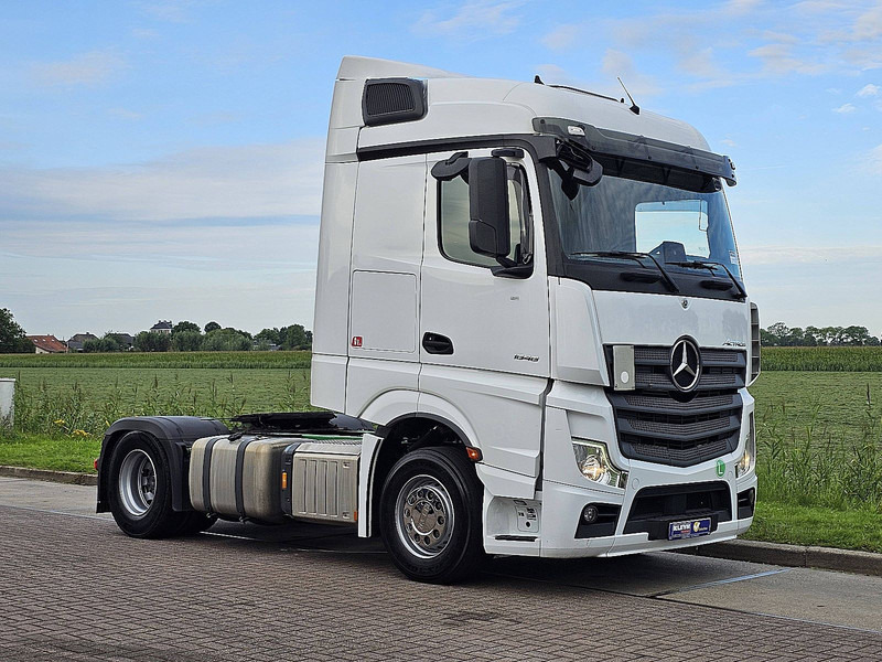 Mercedes-Benz ACTROS 1848 LS STR.SP. RET. 2X TANK - Cabeza tractora: foto 5 Mercedes-Benz ACTROS 1848 LS STR.SP. RET. 2X TANK - Cabeza tractora: foto 5