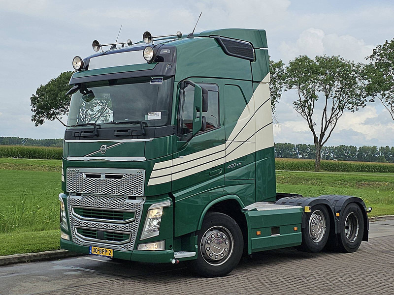 Volvo FH 460 6X2 STEER XEN. LEATH - Cabeza tractora: foto 2 Volvo FH 460 6X2 STEER XEN. LEATH - Cabeza tractora: foto 2
