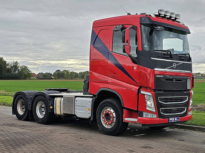 Volvo FH 540 6X4 LIFTING BOOGIE - Cabeza tractora: foto 5 Volvo FH 540 6X4 LIFTING BOOGIE - Cabeza tractora: foto 5