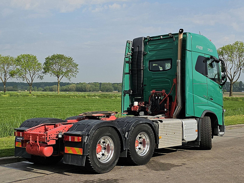 Volvo FH 750 6X6 X-TRACK LIFT AX. - Cabeza tractora: foto 3 Volvo FH 750 6X6 X-TRACK LIFT AX. - Cabeza tractora: foto 3