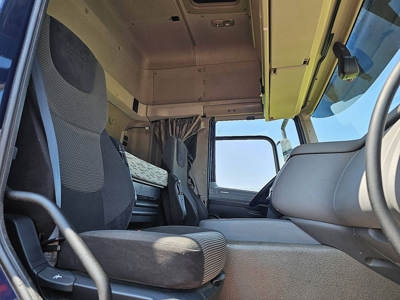 Camión lona DAF CF 260 RIGHT SIDE CURTAINS: foto 7
