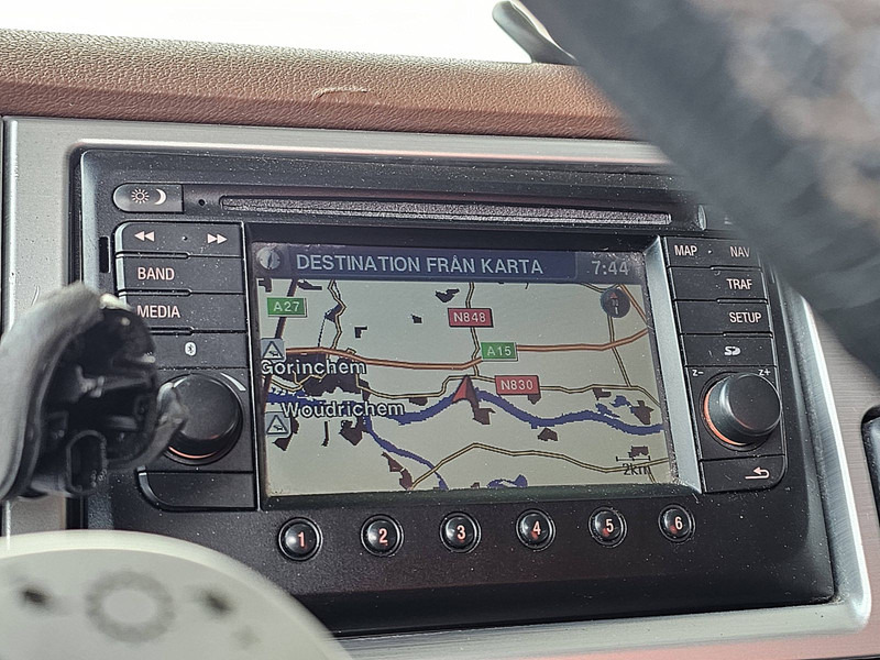 Camión volquete DAF XF 530 8X4 FAW STEEL TIPPER: foto 13