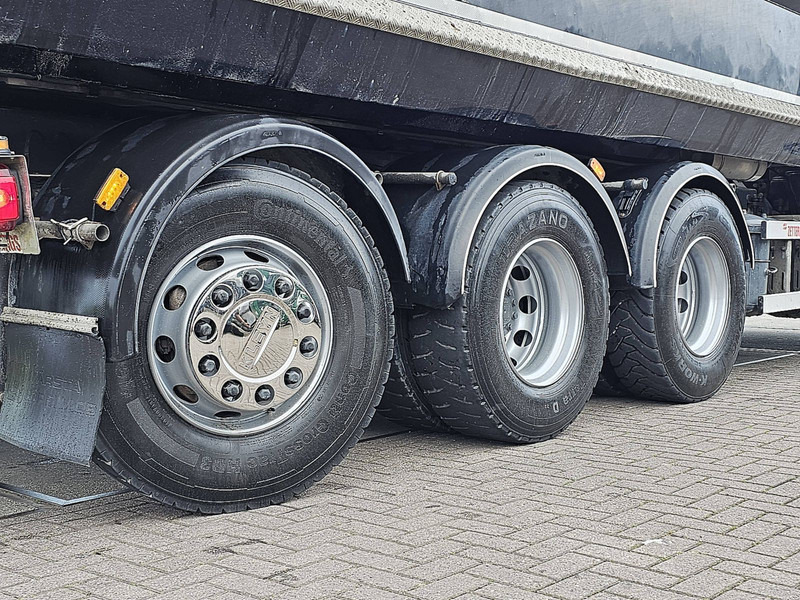 Camión volquete DAF XF 530 8X4 FAW STEEL TIPPER: foto 16