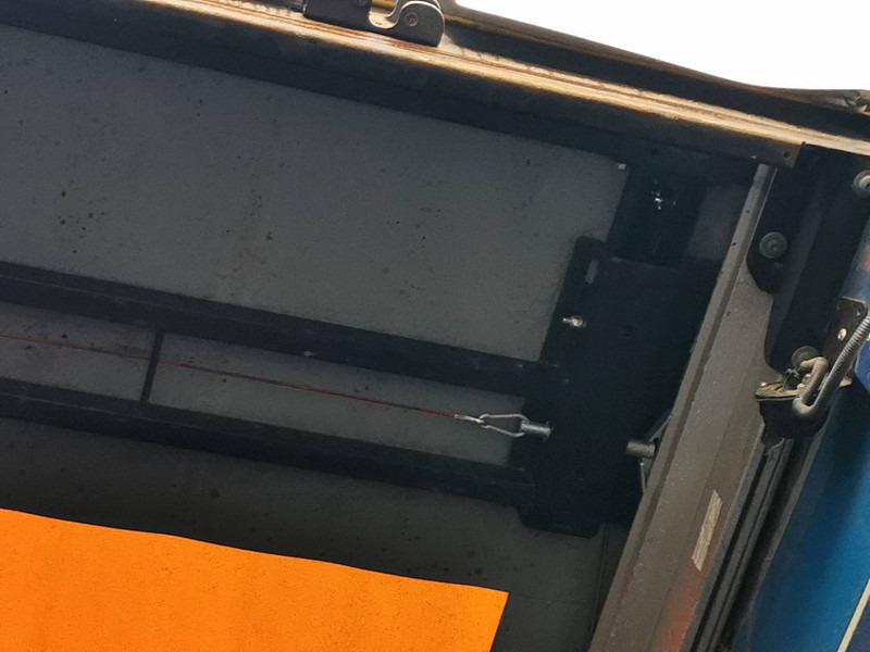 Semirremolque lona Krone SDP 02 BÄR 2 TONS TAILLIFT: foto 11