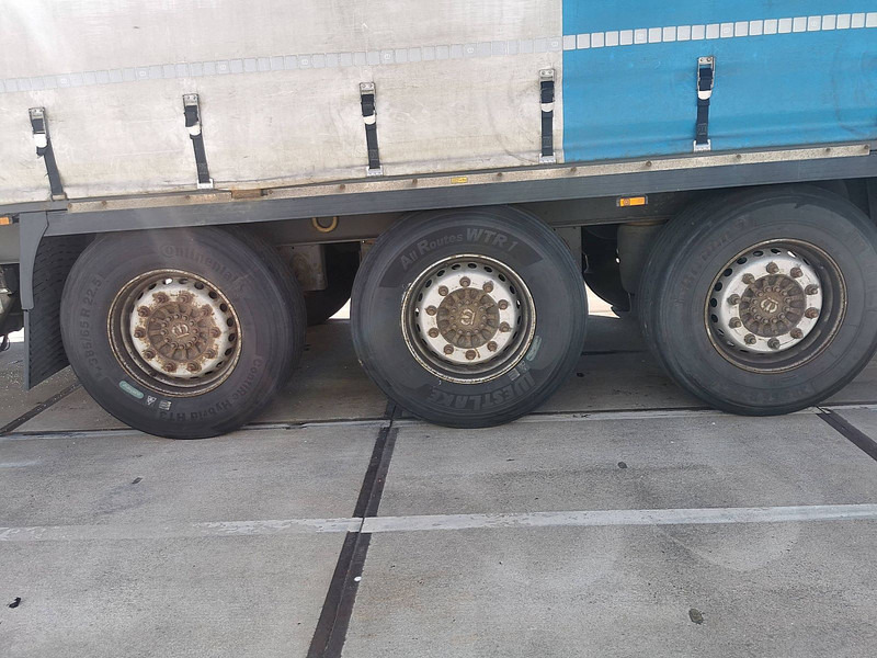 Arrendamiento de Krone SDP 02 BÄR 2 TONS TAILLIFT Krone SDP 02 BÄR 2 TONS TAILLIFT: foto 10