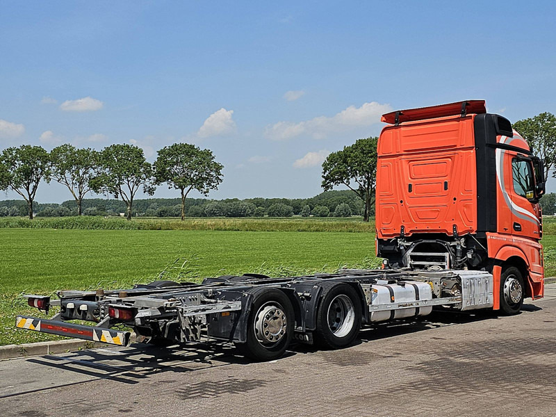 Mercedes-Benz ACTROS 2545 LS - Camión portacontenedore/ Intercambiable: foto 3 Mercedes-Benz ACTROS 2545 LS - Camión portacontenedore/ Intercambiable: foto 3