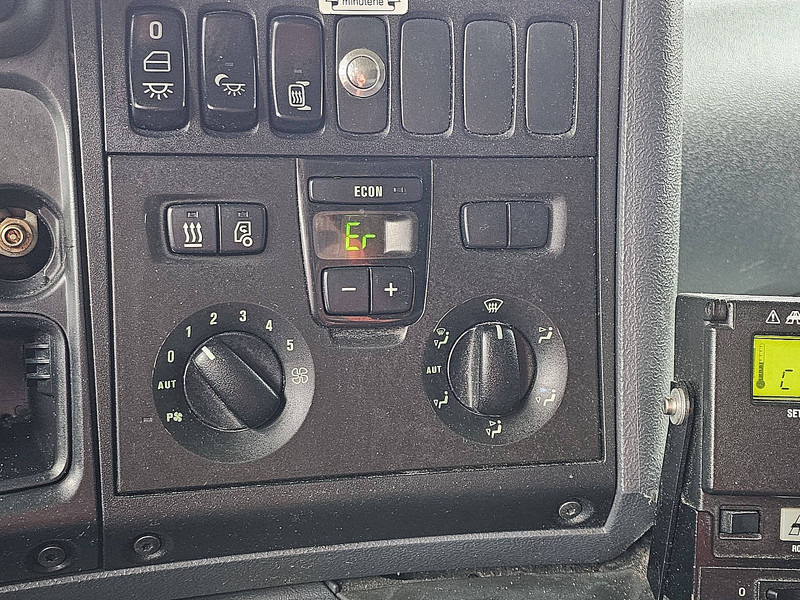 Camión frigorífico Scania P250: foto 13 Camión frigorífico Scania P250: foto 13