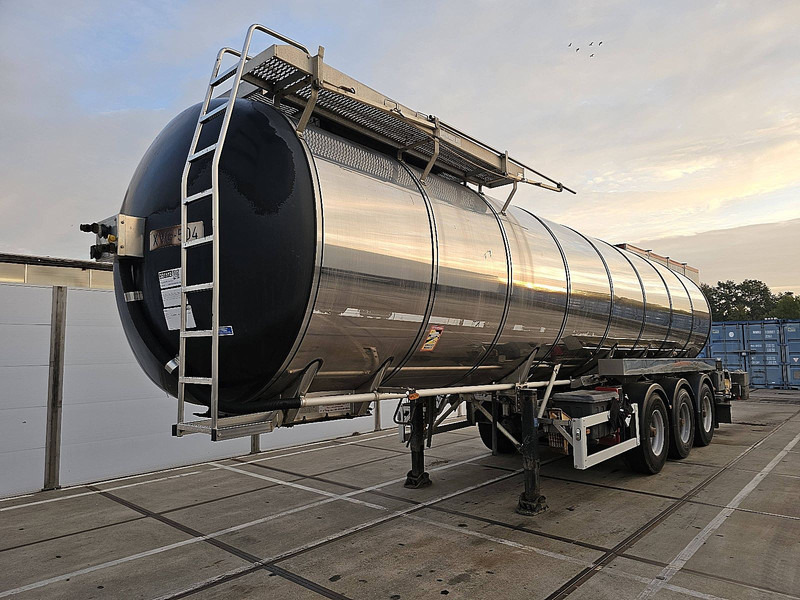 Feldbinder TSA 30,3-1 - Semirremolque: foto 1 Feldbinder TSA 30,3-1 - Semirremolque: foto 1