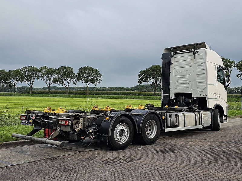 Volvo FH 460 6X2*4 STEER AXLE - Camión portacontenedore/ Intercambiable: foto 3 Volvo FH 460 6X2*4 STEER AXLE - Camión portacontenedore/ Intercambiable: foto 3